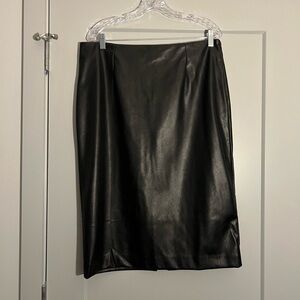 Nine West Black Faux Leather Pencil Skirt